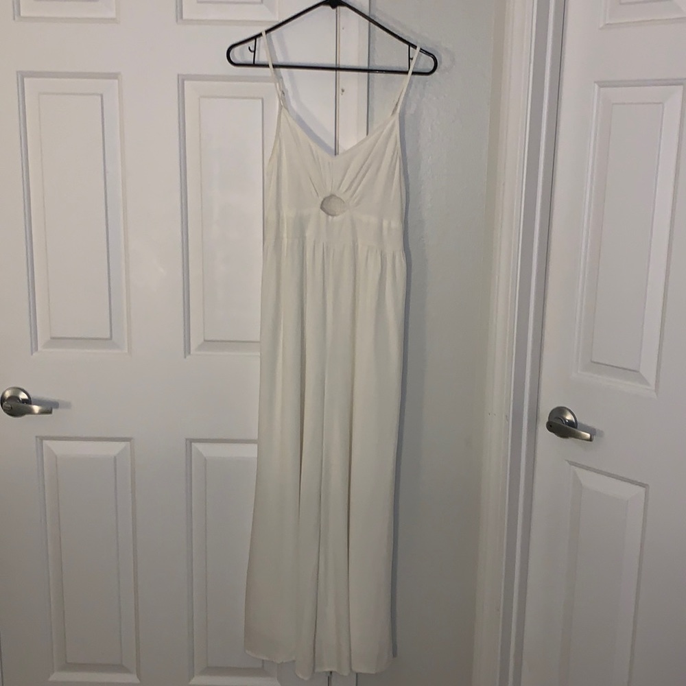 Jumpsuit with key hole